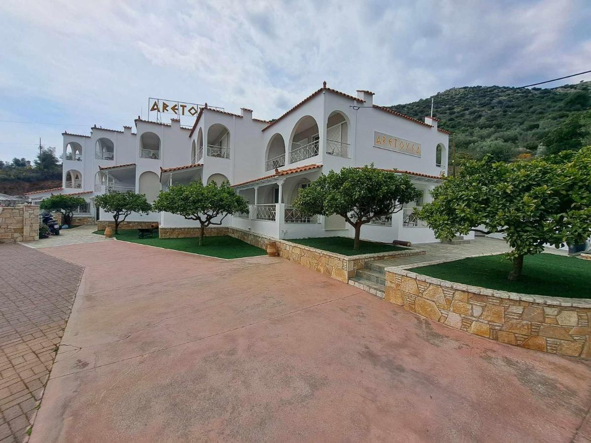 Aretousa Tolón Exterior foto